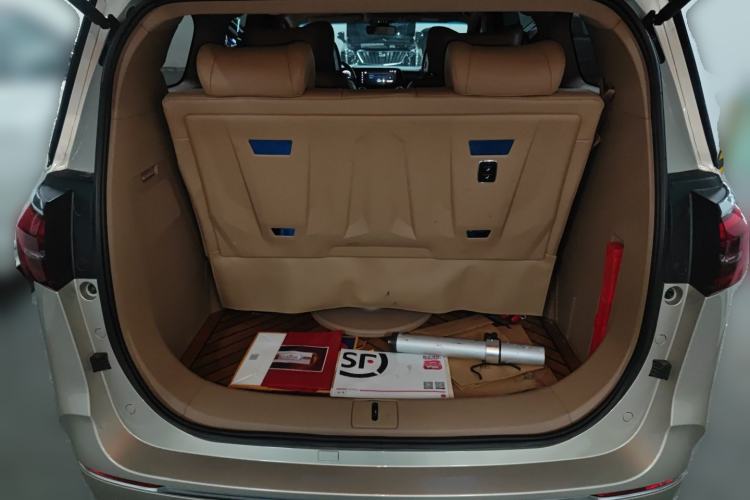 Used Buick GL8 2021 ES Land Cruiser 653T Luxury Edition
