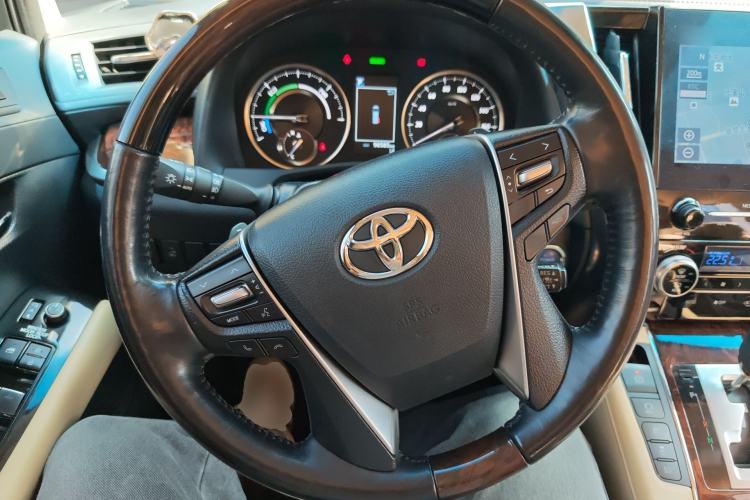 Used Toyota Alphard 2021 Dual-Engine 2.5L Luxury Edition