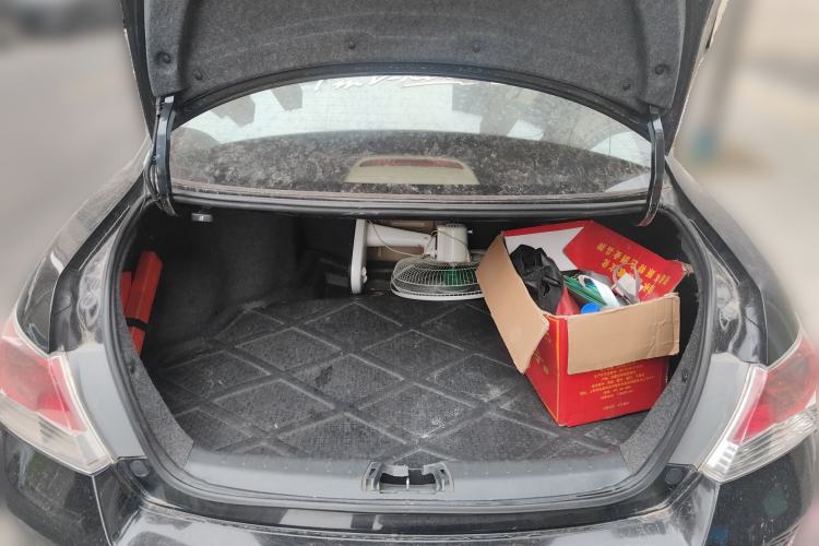 Used Honda Accord 2011 2.0L EX Trunk