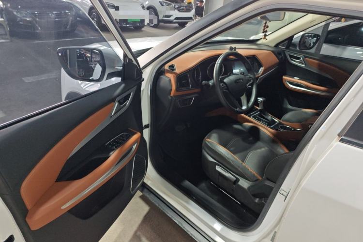 Used Zotye T300 2017 1.5T CVT Luxury Model
