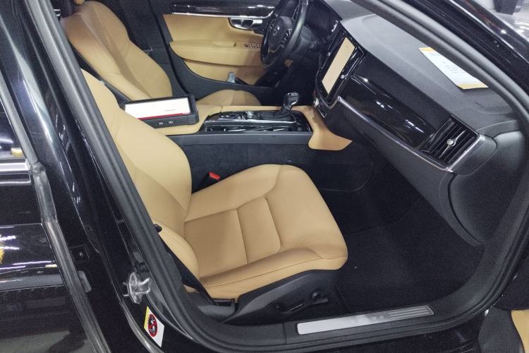 Used Volvo S90 2018 T5 Zhiyuan Edition
