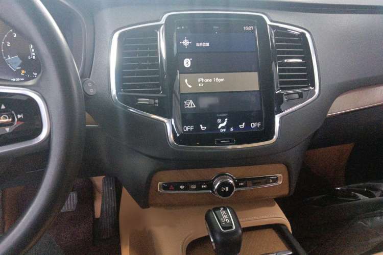 Used Volvo XC90 2018 T6 Zhiya Edition 7-seater Audio And AC Panel