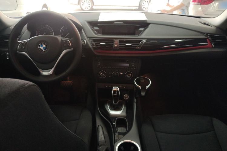 Used BMW X1 2015 sDrive18i Fashion Upgrade Edition