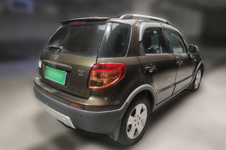 Used Suzuki SX4 2012 1.6L Manual Ruiqi Model
