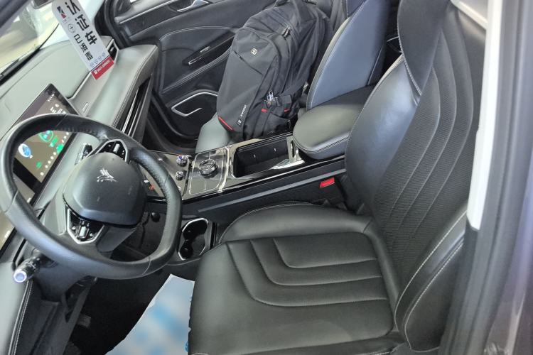 Used NETA U 2022 Pro 400 Comfort Edition