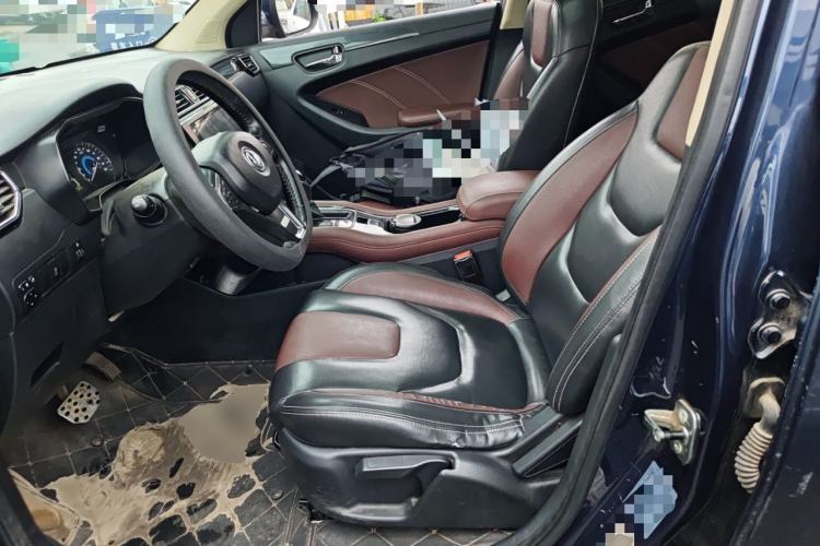 Used Dongfeng Fengon 580 2016 Revised Version 1.5T CVT Luxury Edition Left Front Seat