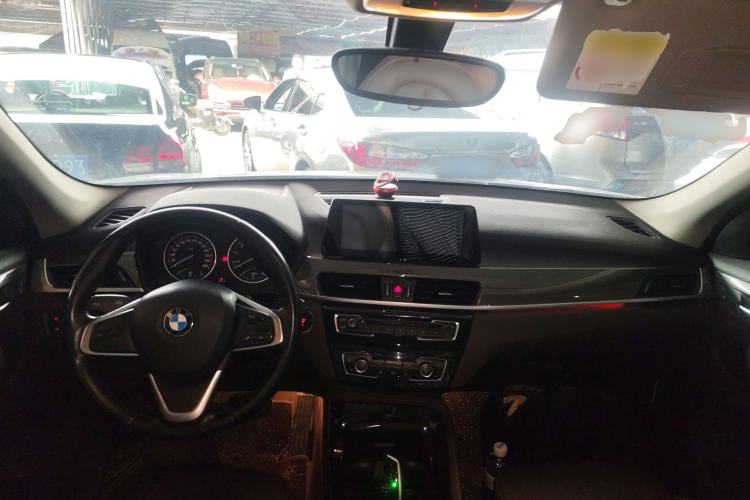 Used BMW X1 2018 xDrive20Li Luxury Edition