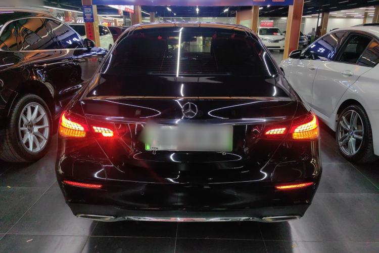 Used Mercedes-Benz E-Class New Energy 2023 E 350 e L Plug-in Hybrid Sports Sedan Rear