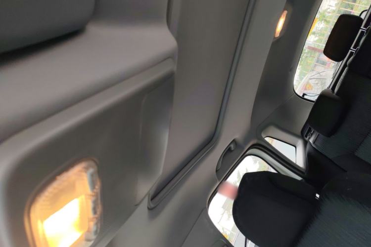 Used Peugeot 3008 2015 2.0L Manual Classic Edition Headliner