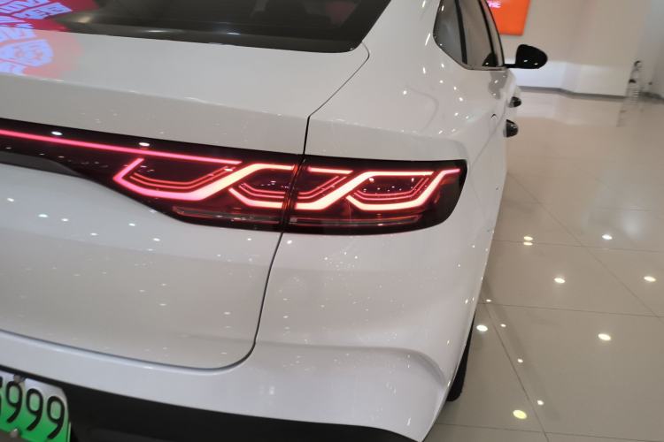 Used BYD Qin L 2024 DM-i 120KM Excellence Model