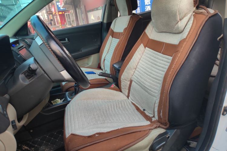 Used Hyundai Celesta 2011 1.6L Manual Comfort Edition