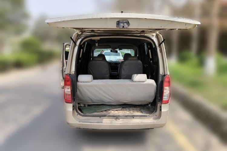 Used Wuling Rongguang V 2016 1.5L Standard Version Trunk