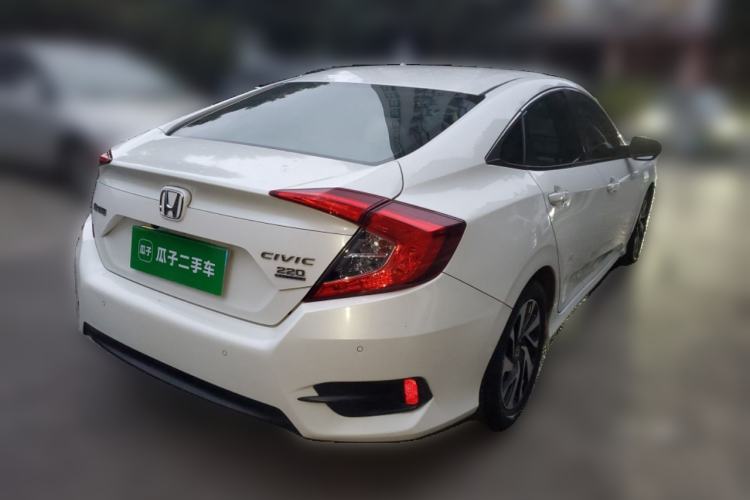 Used Honda Civic 2016 220TURBO CVT Luxury Edition