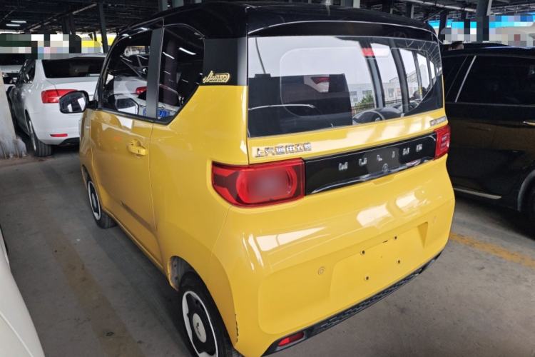 Used Wuling Hongguang MINIEV 2022 Macaron Premium Model – Lithium Iron Phosphate
