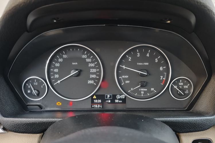 Used FORTHING Lingzhi 2017 M5L 1.6L 7-Seater Standard Model