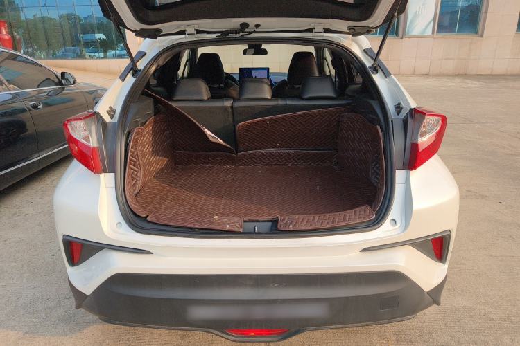 Used Toyota C-HR 2020 2.0L Leading Edition
