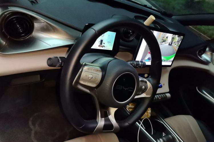 Used BYD Dolphin 2023 420 km Fashion Edition