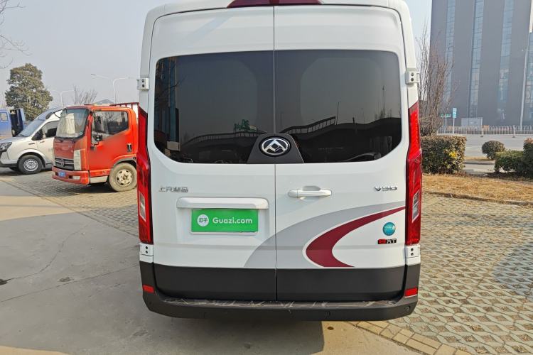 Used SAIC MAXUS Xintu V90 2024 ZhiJie 2.0T Automatic Rear-Drive Long-Wheelbase High-Roof Model with Single Rear Tire Available in 6/7-Seater Configurations
