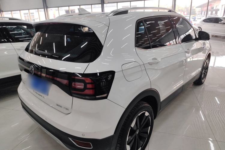 Used Volkswagen Tacqua 2023 200TSI DSG Joy-Connect Edition
