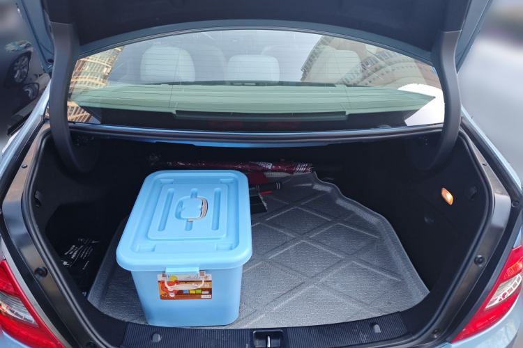 Used Mercedes-Benz C-Class 2010 C 300 Fashion Model