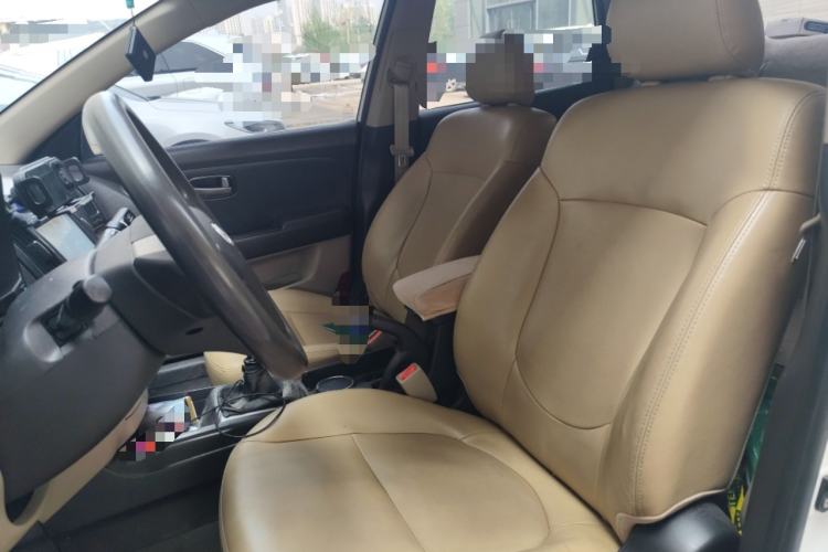 Used Hyundai Celesta 2011 1.6L Manual Comfort Edition