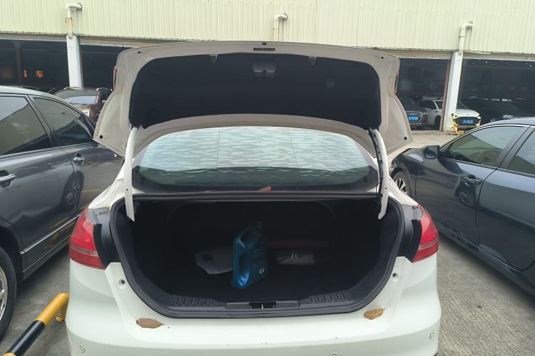 Used Ford Focus 2015 Sedan 1.6L Automatic Trend Model