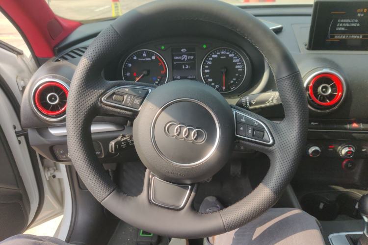 Used Audi A3 2016 Limousine 35 TFSI Ambition Edition
