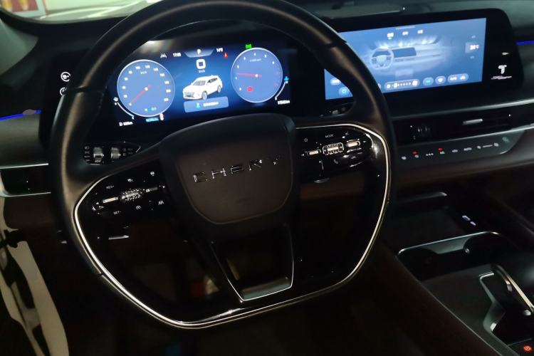 Used Chery Tiggo 8 PRO 2024 Champion Edition 390T Two-Wheel Drive Peak Version 5 Seats