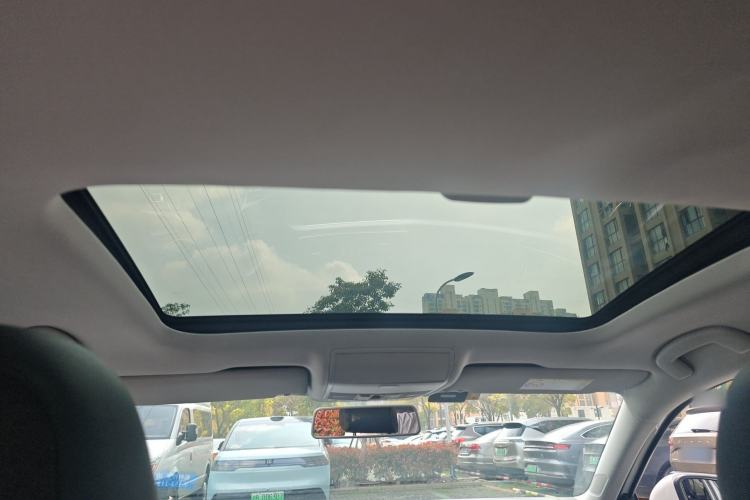 Used Volkswagen Lamando 2015 280TSI Manual Comfort Edition Headliner