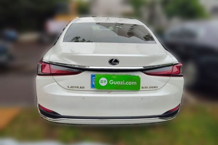 Used Lexus ES 2020 200 Excellence Edition
