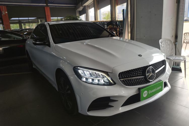 Used Mercedes-Benz C-Class 2019 C 260 Sport Edition Front Right 45 Deg