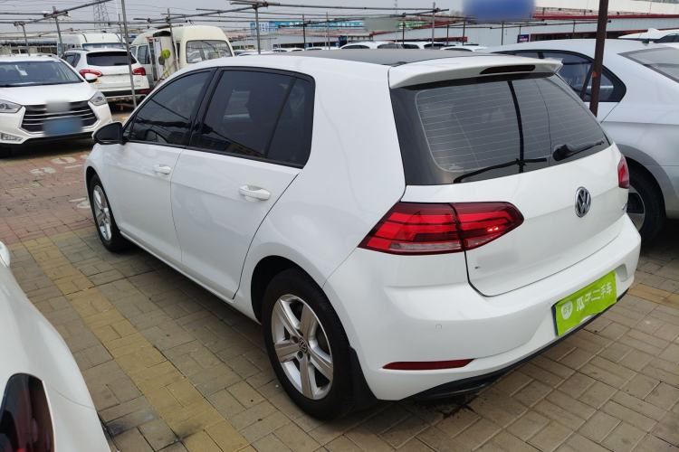 Used Volkswagen Golf 2018 1.6L Automatic Fashion Model Rear Left 45 Deg