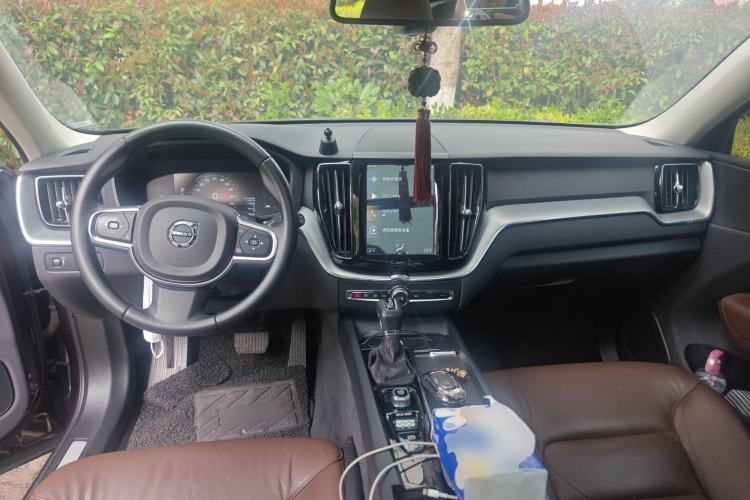 Used Volvo XC60 2020 T5 4x4 Zhiyi Luxury Edition
