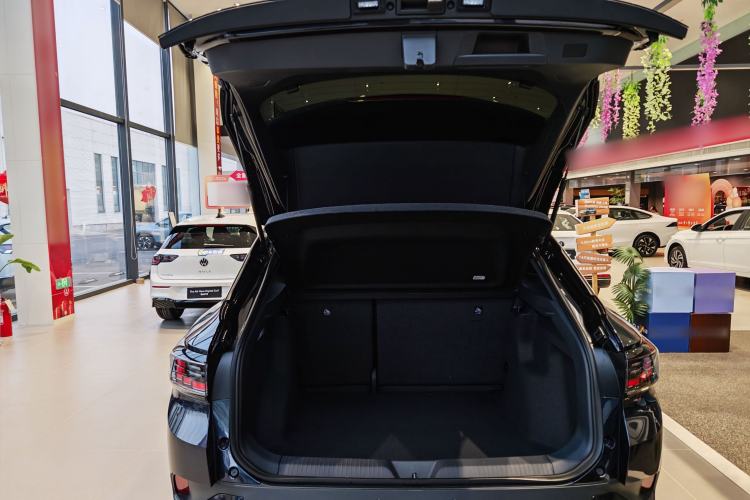 Used Volkswagen ID.4 CROZZ 2026 Model Pure Enjoyment Edition PURE