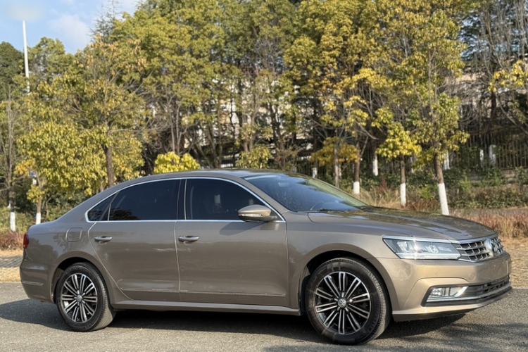 Used Volkswagen Passat 2017 330TSI DSG Prestige Edition
