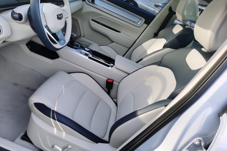 Used Geely Auto icon 2025 Linglong 1.5TD Ruyi Edition Left Front Seat