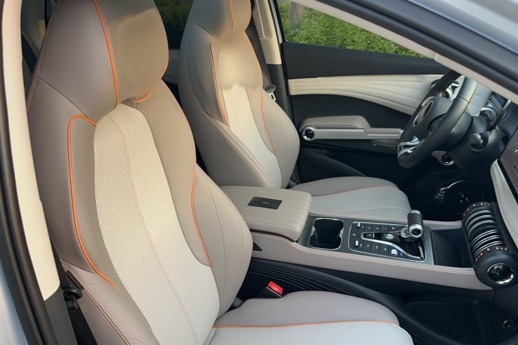 Used BYD Yuan PLUS 2024 Honor Edition 430KM Beyond Model Interior 4