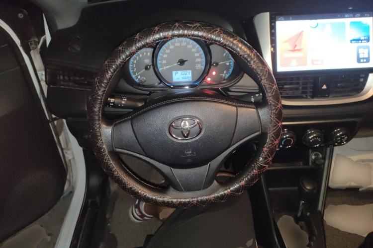 Used Toyota YARiS L Zhi Xiang 2017 1.5E CVT Dynamic Edition Steering Wheel