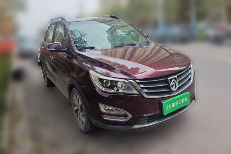 Used Baojun 560 2016 1.5T Manual Luxury Model
