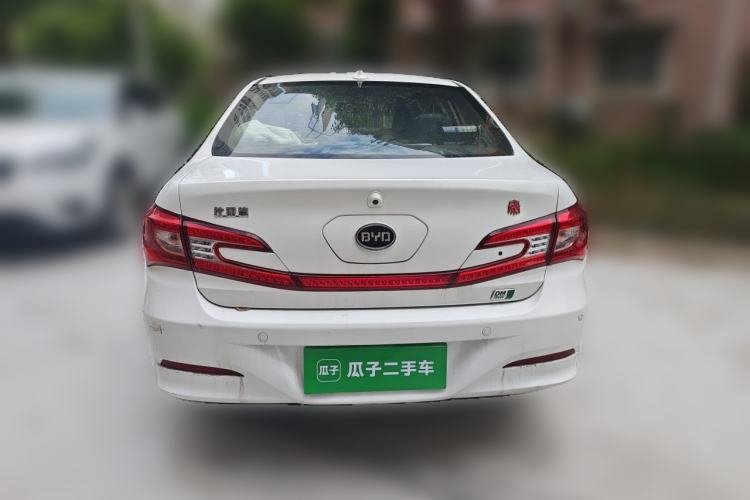 Used BYD Qin New Energy 2015 1.5T Dual-Crown Flagship Edition