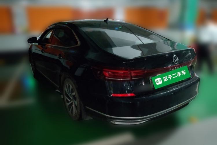 Used Volkswagen Passat New Energy 2022 430 PHEV Hybrid Luxury Edition Rear Left 45 Deg