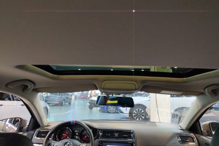 Used Volkswagen Sagitar 2017 230TSI Automatic Comfort Version