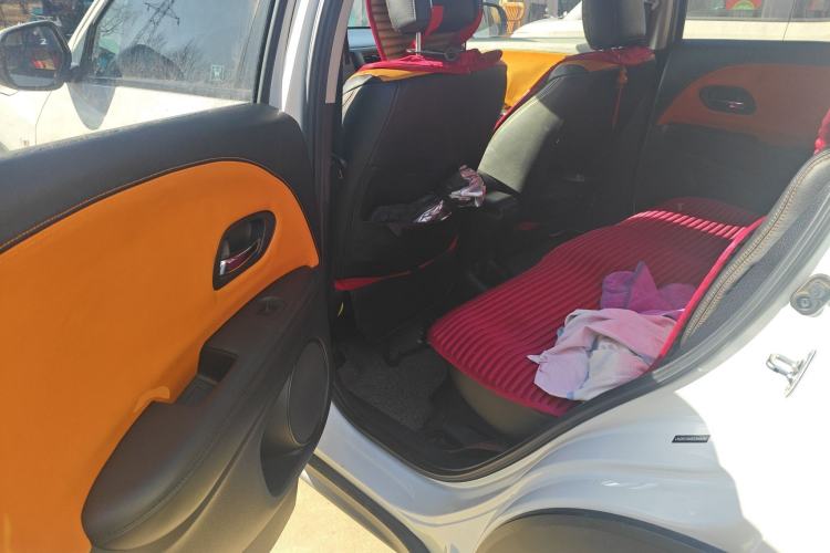 Used Honda Vezel 2015 1.5L CVT two-wheel drive Comfort trim
