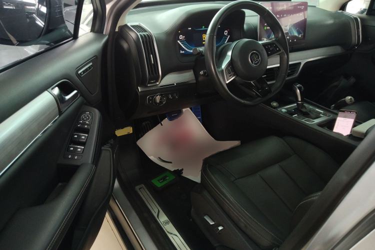 Used BYD Tang 2018 2.0T Automatic SmartConnect Prestige 7-Seater China V Standard Driver Seat