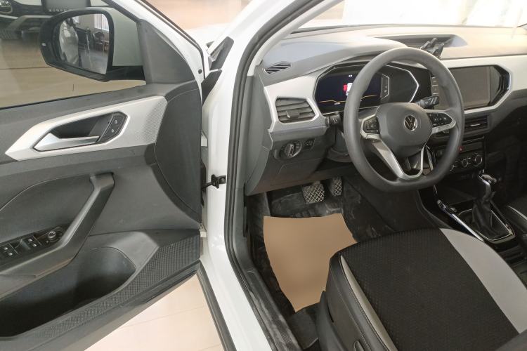 Used Volkswagen Tacqua 2023 200TSI DSG Joy-Connect Edition