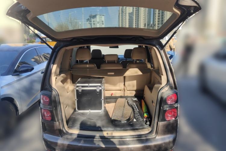 Used Volkswagen Touran 2011 1.4T DSG Zhiya Edition 5 Seats Trunk