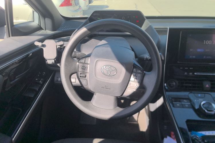 Used Toyota FAW Toyota bZ4X 2022 Two-Wheel-Drive Long-Range JOY Edition