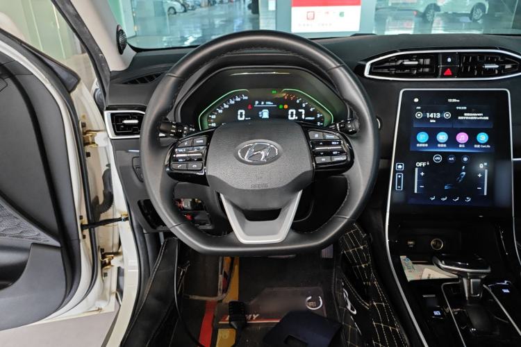 Used Hyundai ix25 2020 1.5L CVT GLS Smart Model Steering Wheel