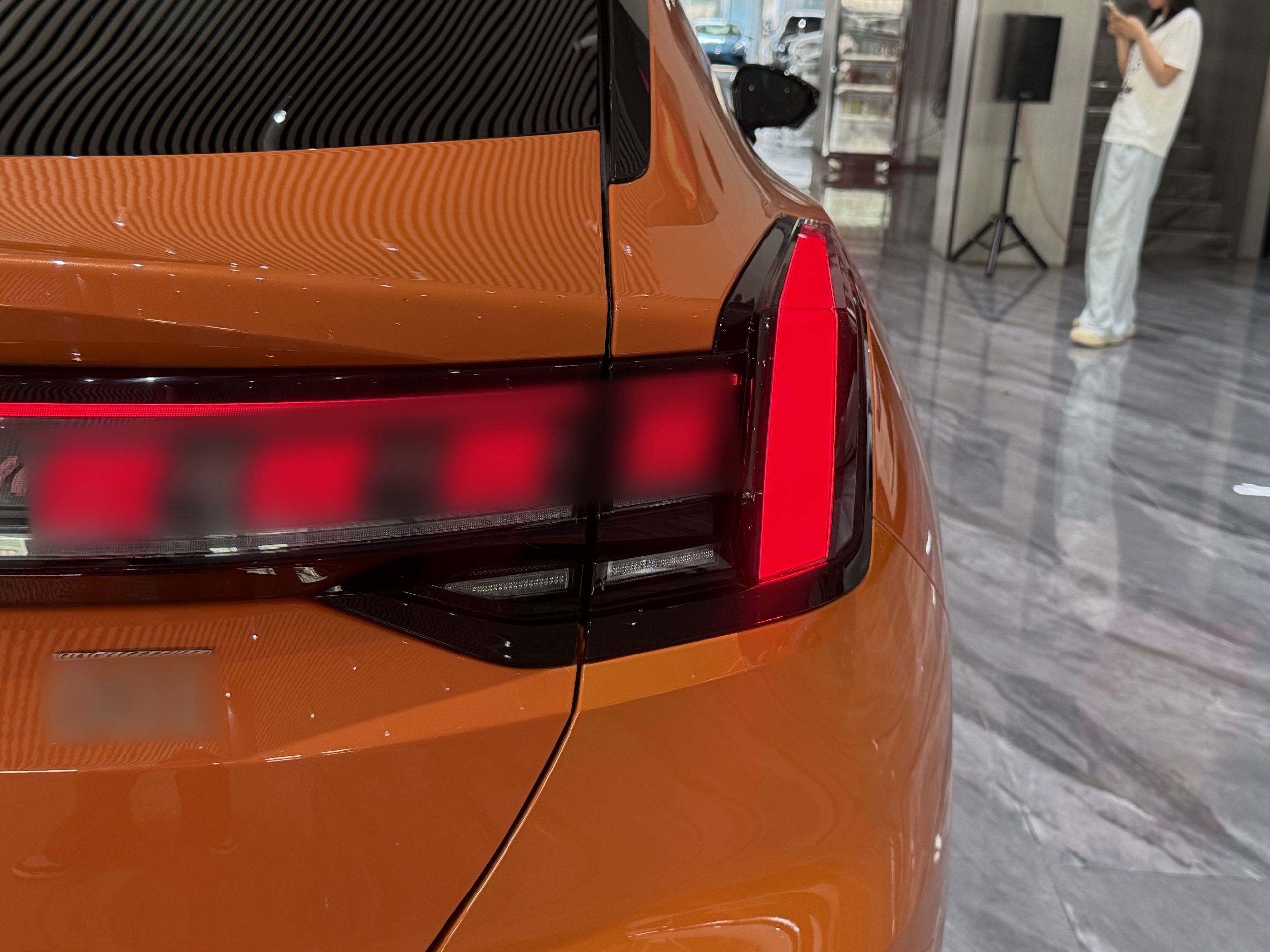 Zeekr 001 2023 YOU Edition 100 kWh — снимка 18