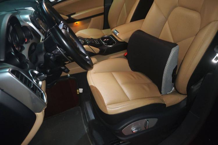 Used Porsche Cayenne 2015 Cayenne 3.0T Left Front Seat